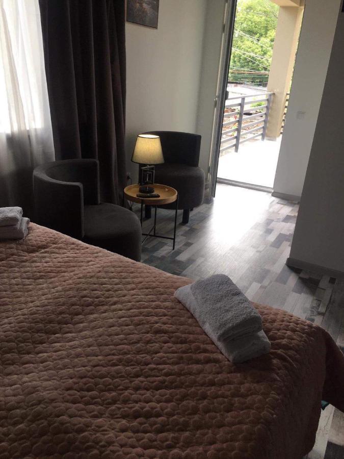 Verona Apartment Dushet'i المظهر الخارجي الصورة