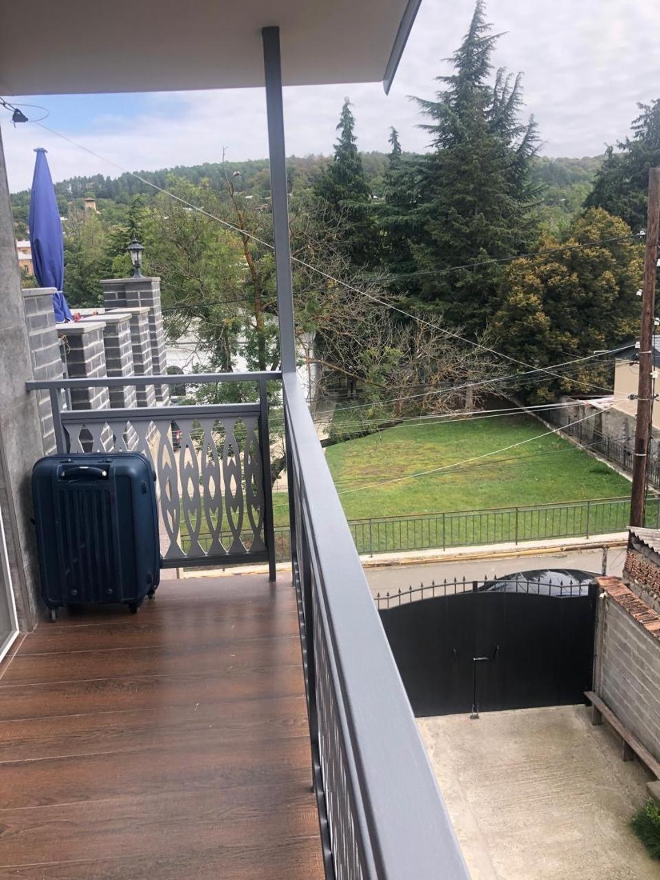 Verona Apartment Dushet'i المظهر الخارجي الصورة