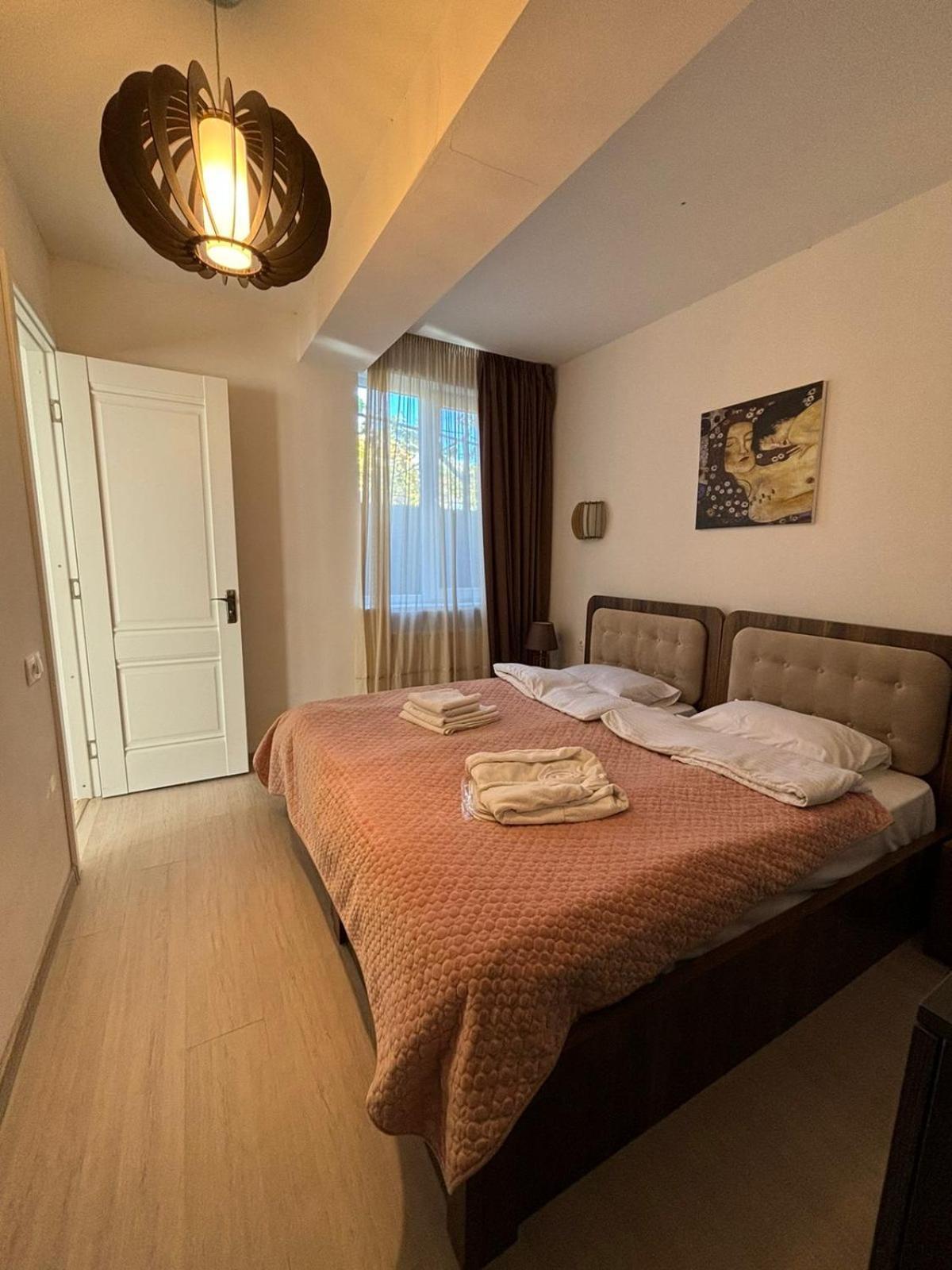 Verona Apartment Dushet'i المظهر الخارجي الصورة