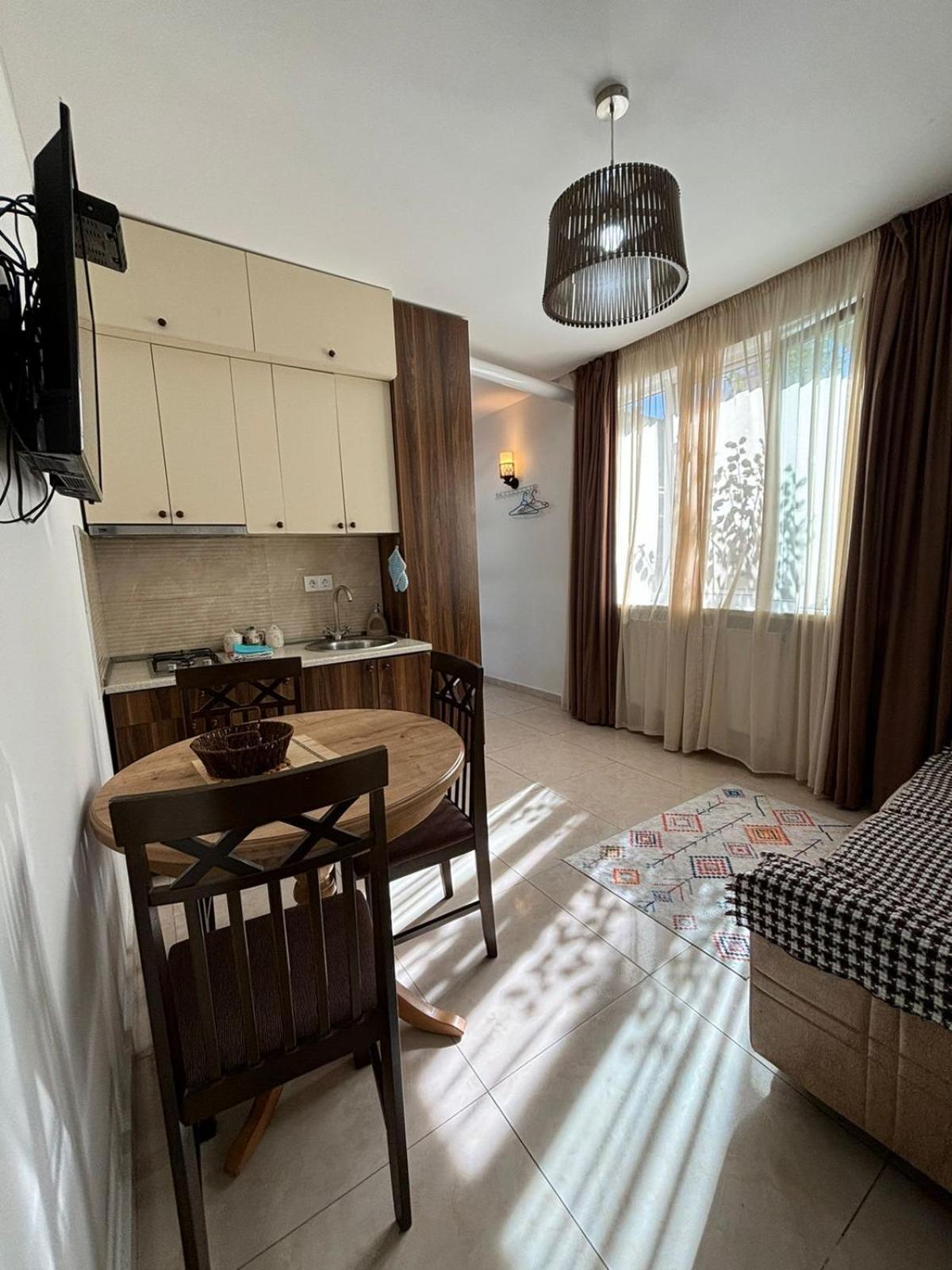 Verona Apartment Dushet'i المظهر الخارجي الصورة